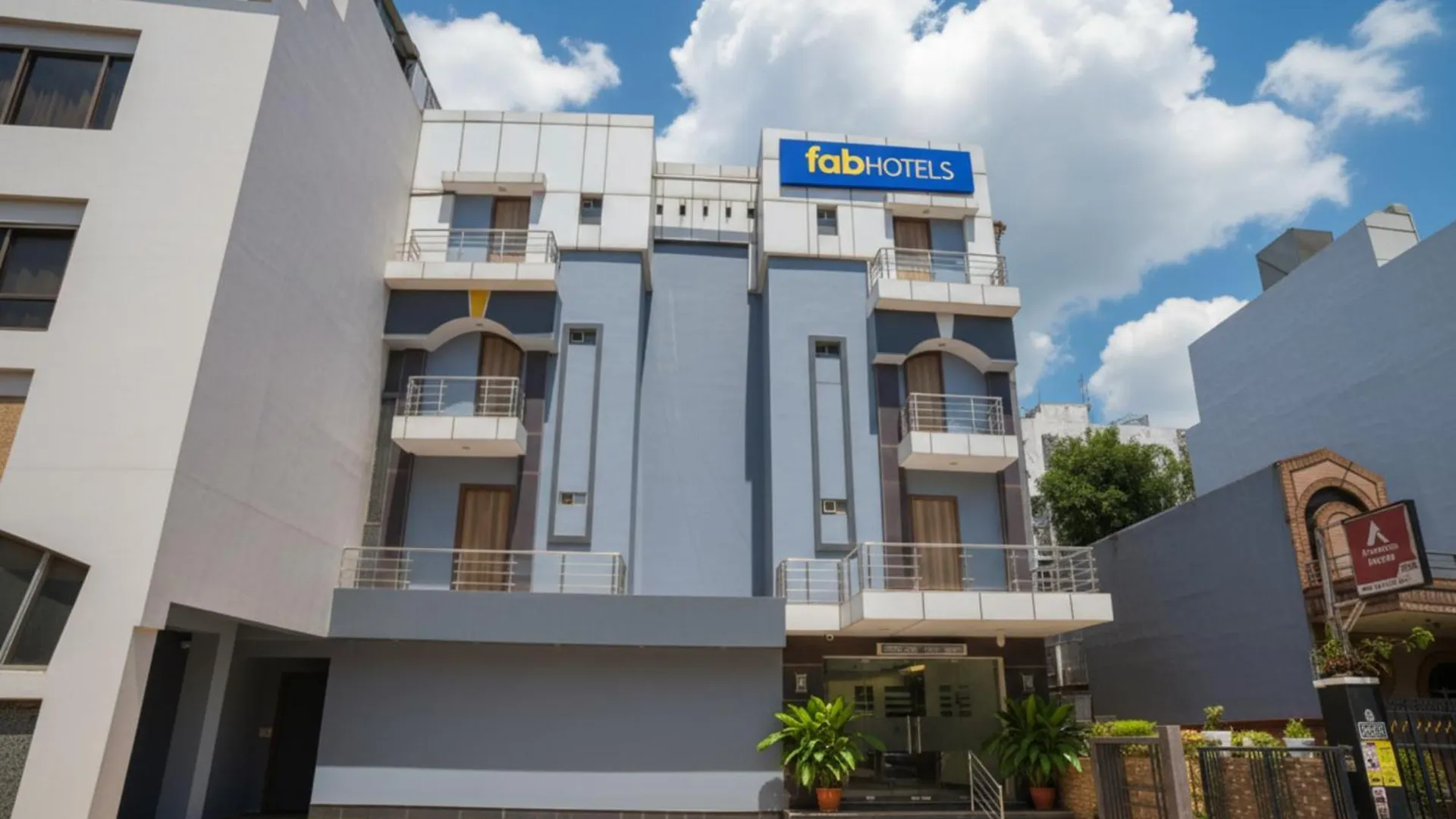 4 FabHotels Near Jama Masjid Worth Booking in New Delhi