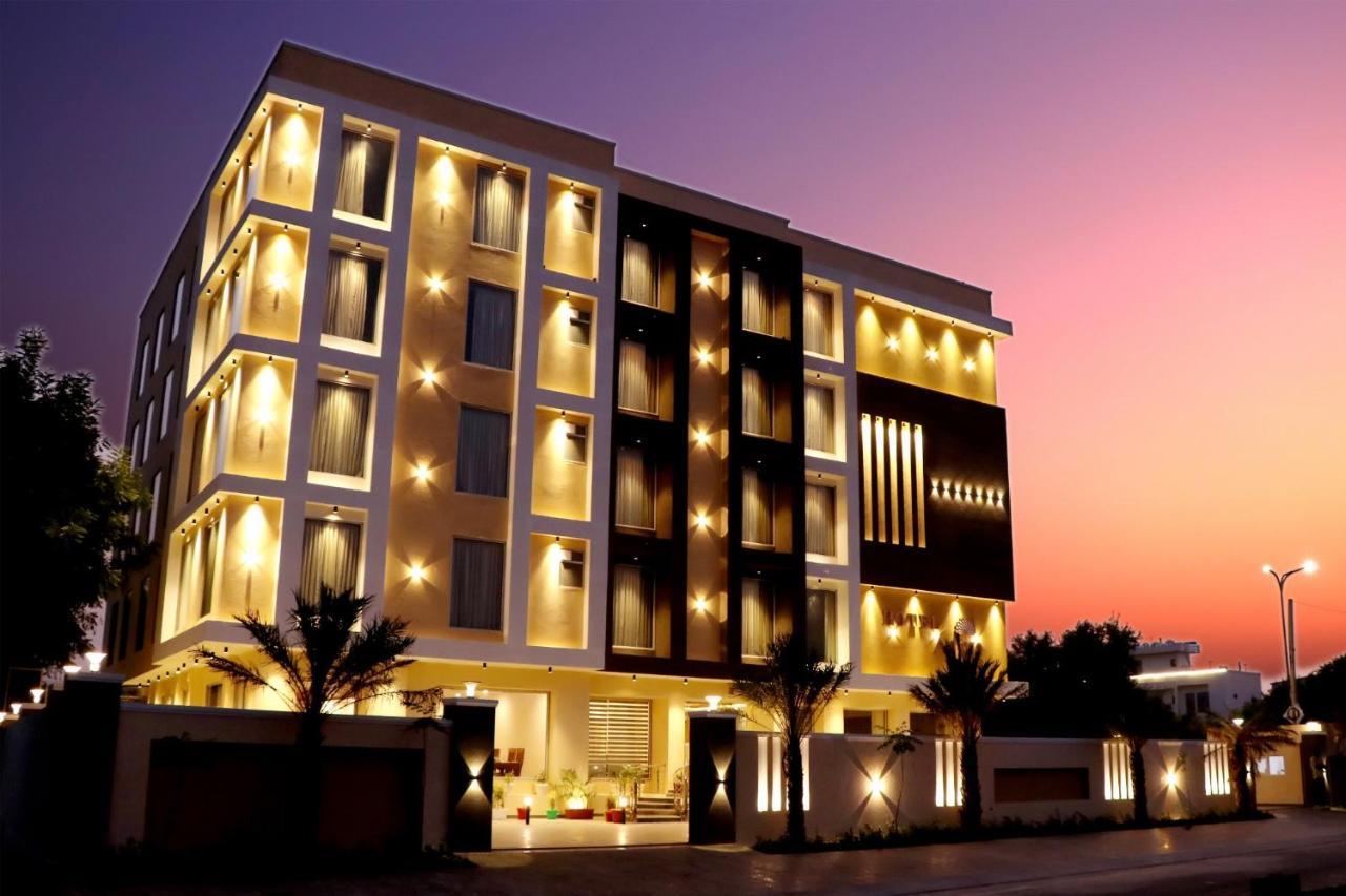 Where to Stay Near Museum Of Indology: 15 Family Hotels
