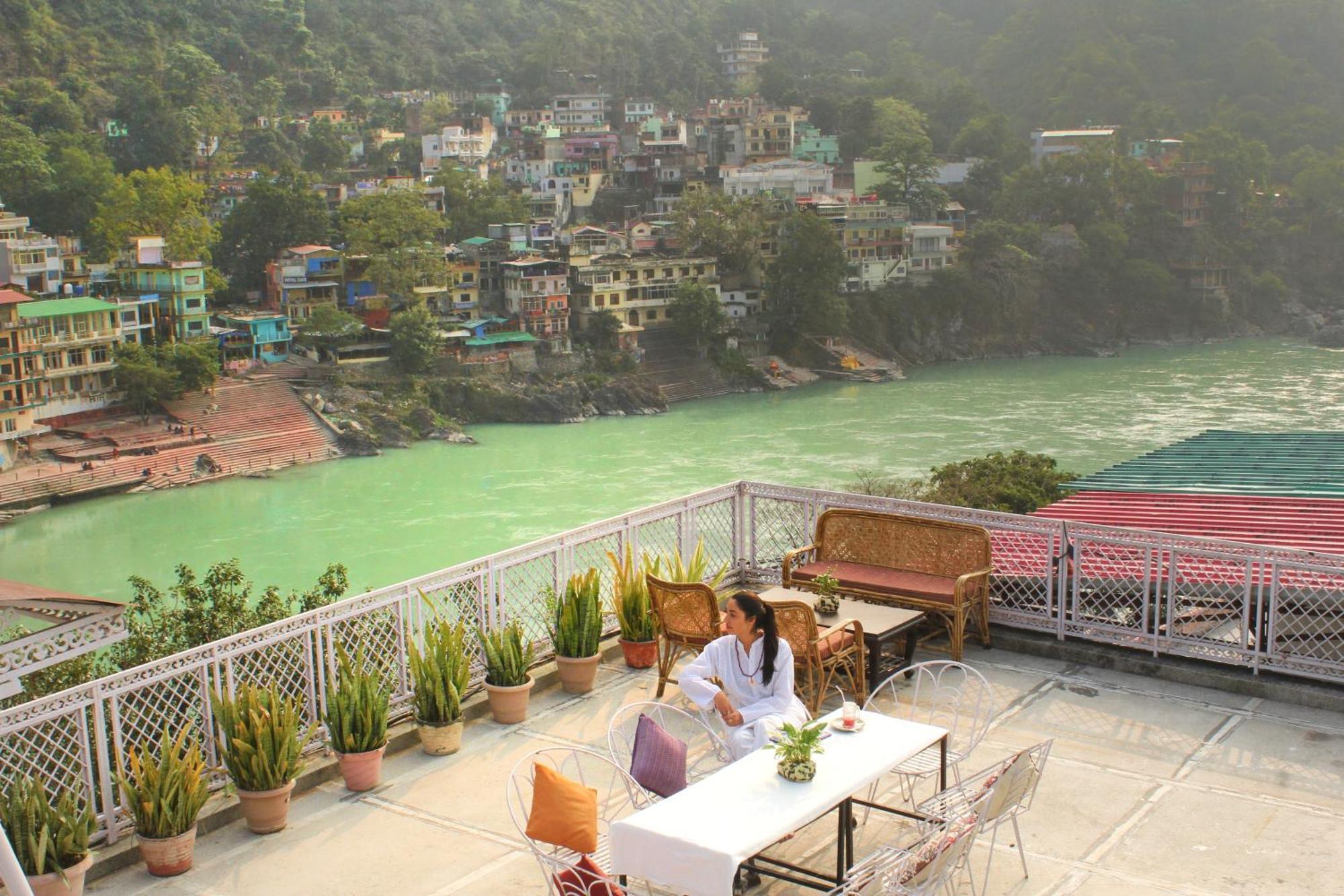 Where to Stay Near Triveni Ghat: 7 Top 4-Star Hotels