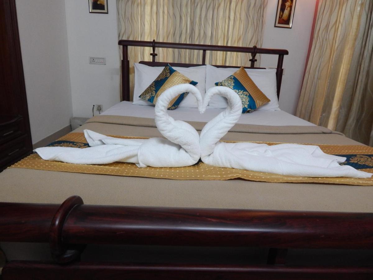 4 Solid 3-Star Hotels Near Amrita Institute of Medical Sciences